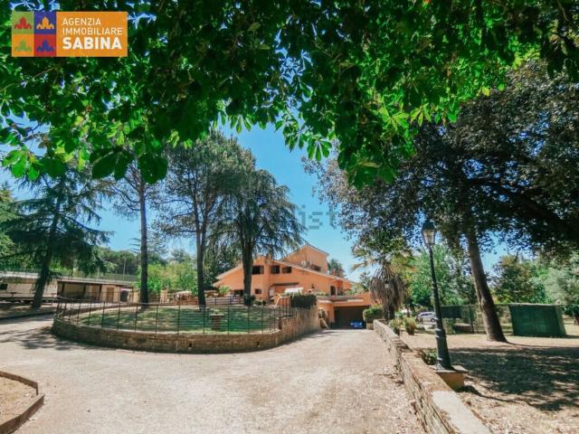 Villetta indipendente in vendita di 800 m² in Via Veientana, 380