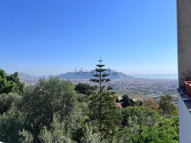 Case e ville in vendita di 808 m² in Via Poggio Ridente