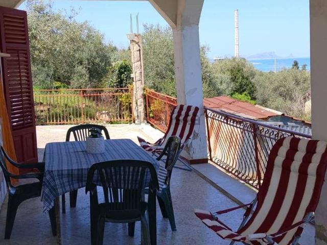Case e ville in vendita di 80 m² in Contrada Piraino, 1