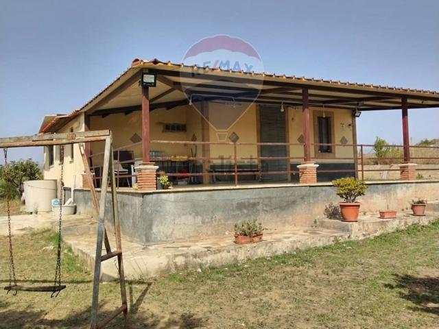 Case e ville in vendita di 80 m² in Contrada San Cataldo