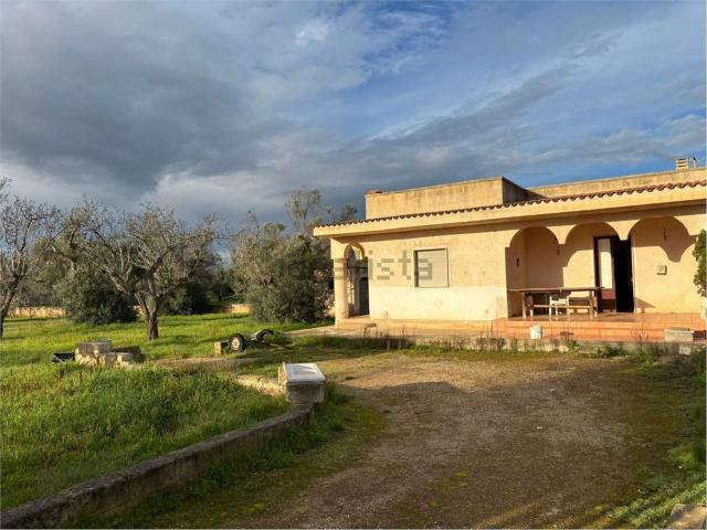 Case e ville in vendita di 80 m² in Contrada Sierri