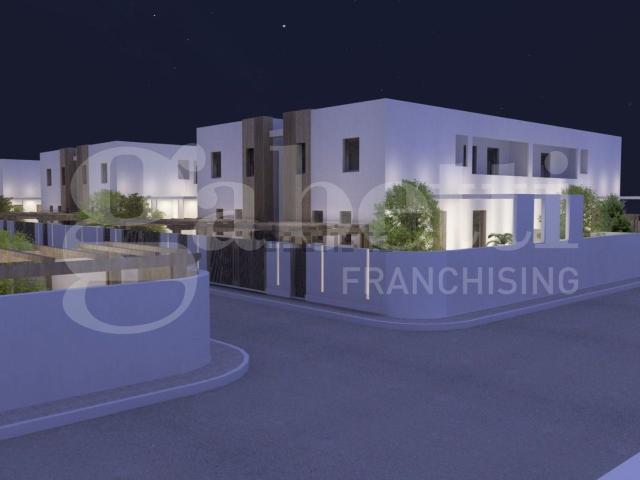 Case e ville in vendita di 80 m² in Via Antonio de Curtis, 1