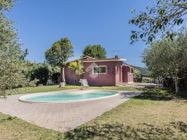 Case e ville in vendita di 80 m² in Via Colle dei Pini, 6