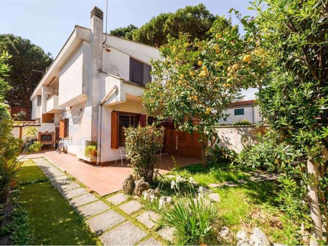 Case e ville in vendita di 80 m² in Via Claudia