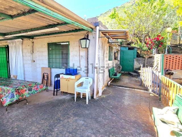 Case e ville in vendita di 80 m² in Via degli Orti