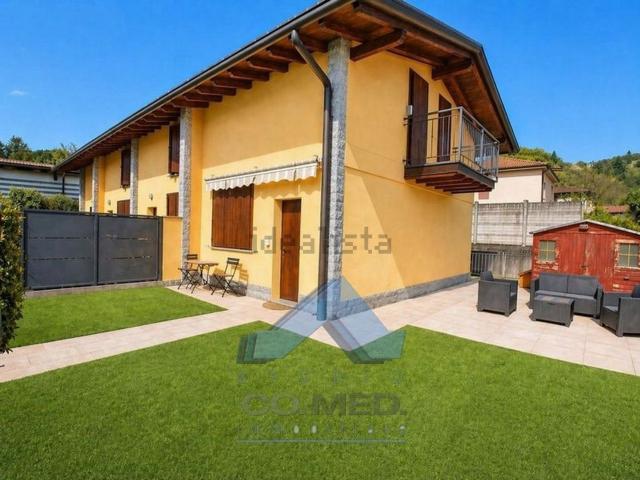 Case e ville in vendita di 80 m² in Via Don Giacomo Pezzotta, 4