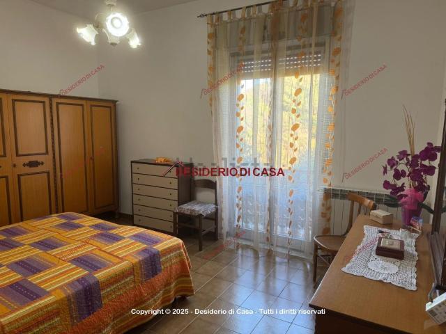 Case e ville in vendita di 80 m² in Via Nazionale, 2