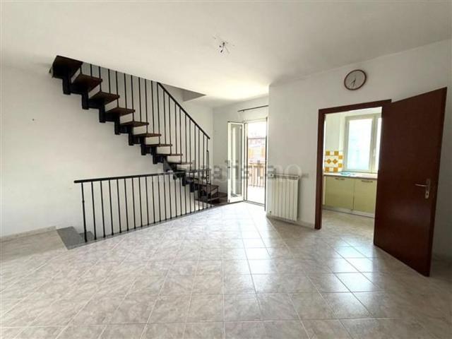 Case e ville in vendita di 80 m² in Via Racconigi