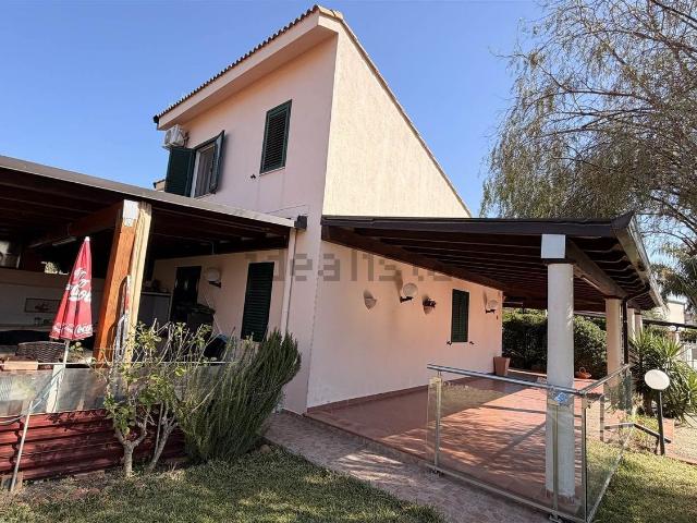 Case e ville in vendita di 80 m²