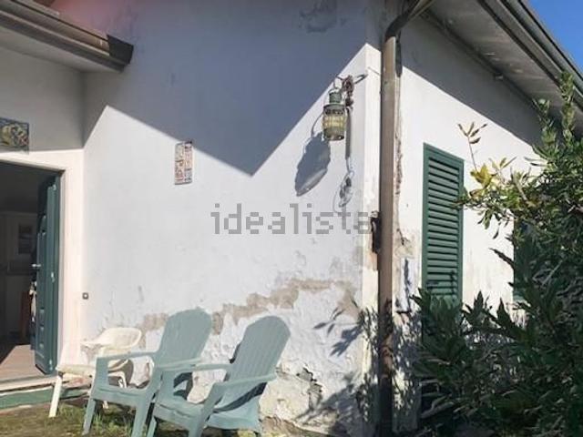 Case e ville in vendita di 81 m² in Via Fratelli Rosselli
