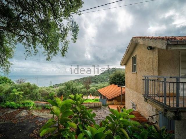 Case e ville in vendita di 82 m² in Strada della Ciana