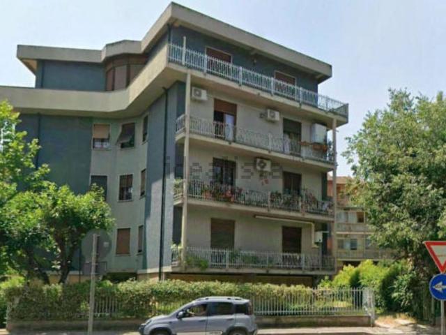 Case e ville in vendita di 82 m² in Via Mario Rapisardi
