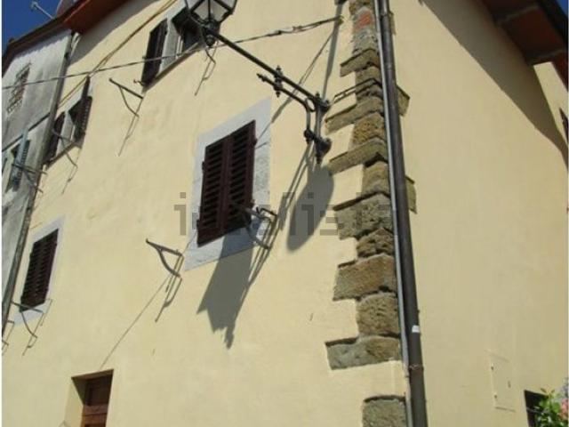Case e ville in vendita di 82 m²