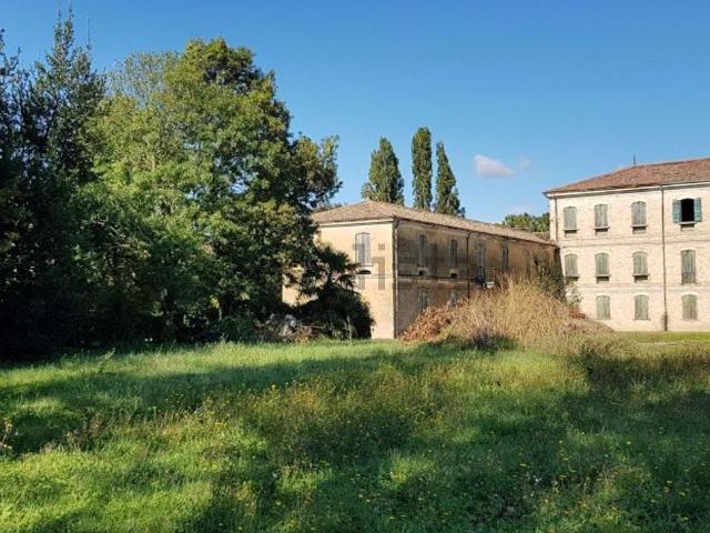 Case e ville in vendita di 840 m² in Via Cavour