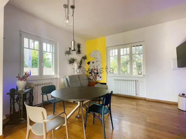 Case e ville in vendita di 84 m²