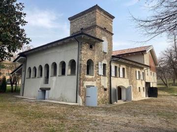 Case e ville in vendita di 850 m²