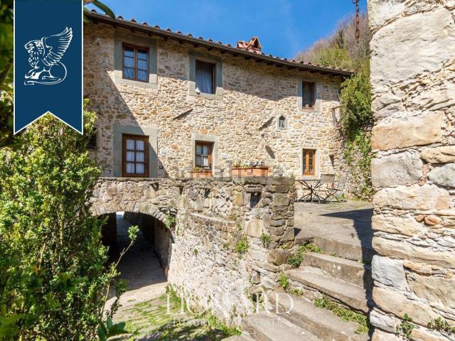 Case e ville in vendita di 850 m²