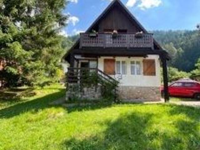 Case e ville in vendita di 85 m² in Via Barbar Cuol