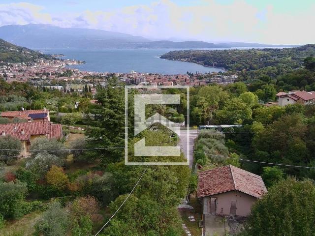 Case e ville in vendita di 85 m² in Via Bocca di Croce, 1