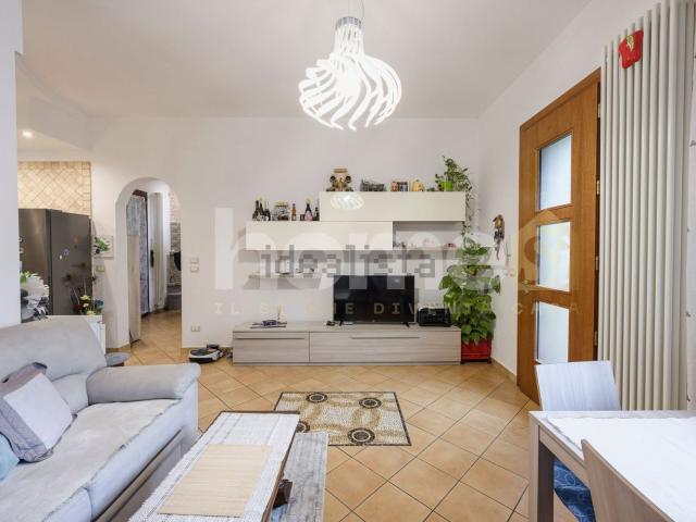Villetta a schiera in vendita di 85 m² in Via Malfolle, 8