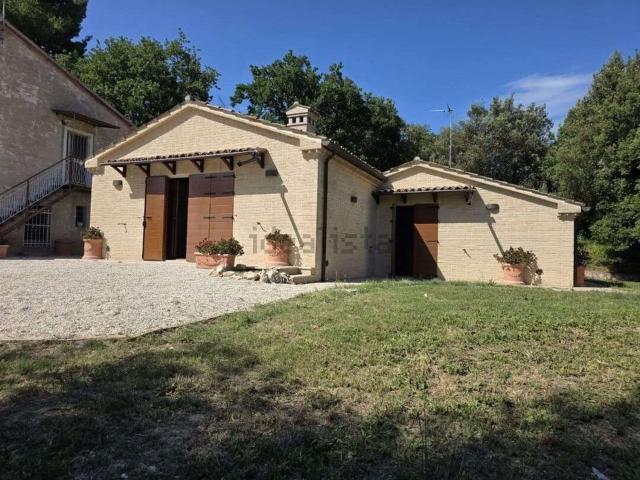 Case e ville in vendita di 85 m²