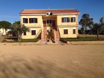 Case e ville in vendita di 85 m²