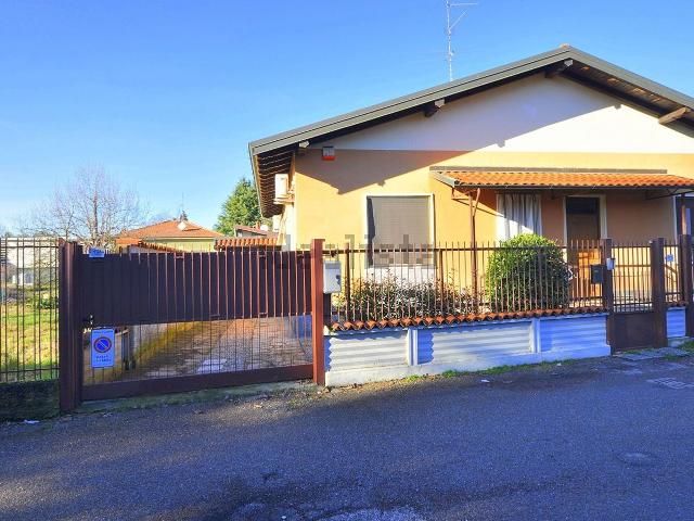 Case e ville in vendita di 85 m²