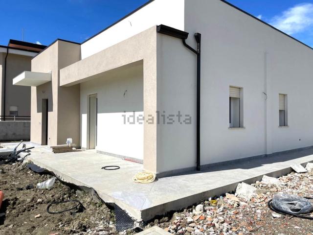 Case e ville in vendita di 85 m²