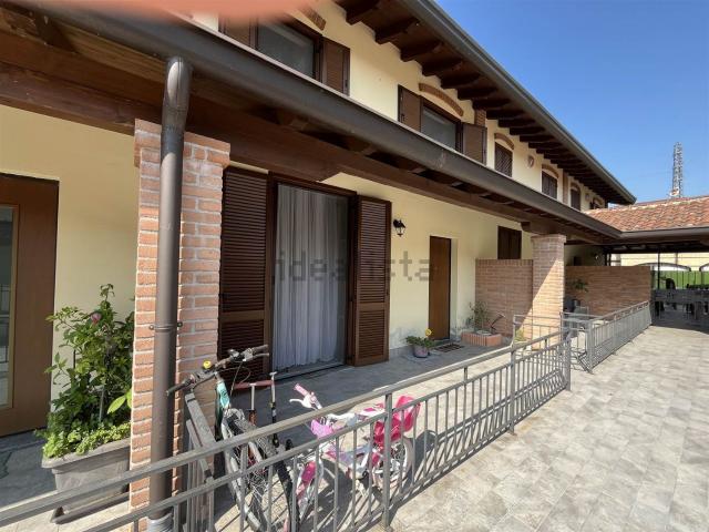 Case e ville in vendita di 86 m²