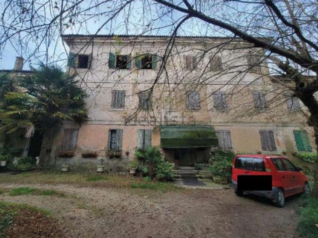 Case e ville in vendita di 872 m² in Via del Mare, 4591