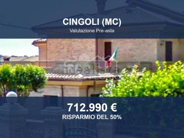 Case e ville in vendita di 8861 m² in Località Lioni