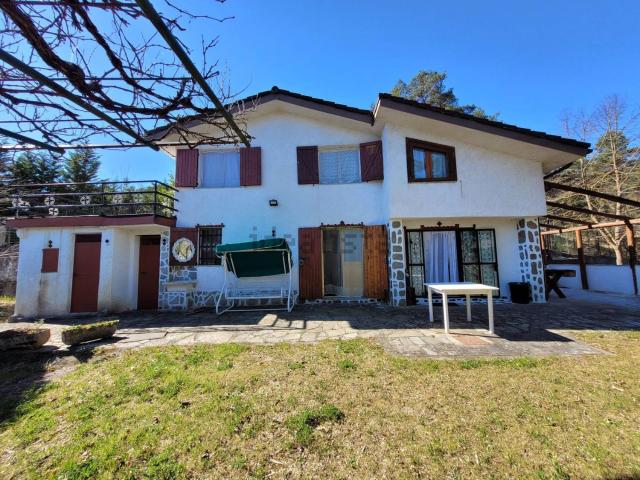 Case e ville in vendita di 88 m² in Località Boiazza