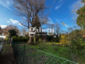 Case e ville in vendita di 890 m² in Via delle Biscie