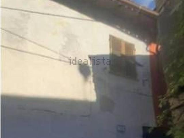 Case e ville in vendita di 89 m² in Strada San Lorenzo, 32