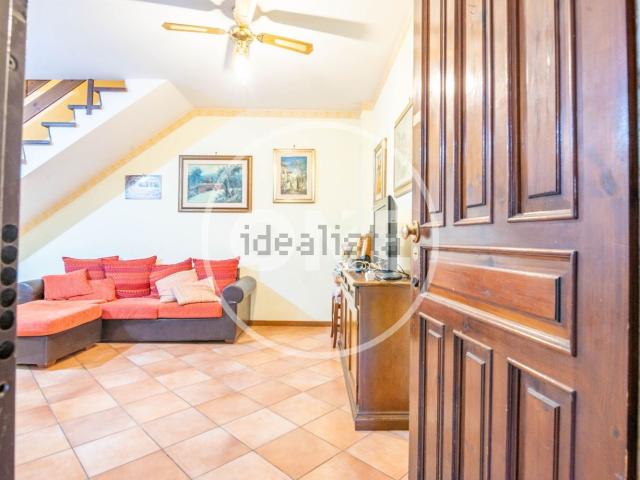 Case e ville in vendita di 89 m² in Via Vincenzo Bellini, 8