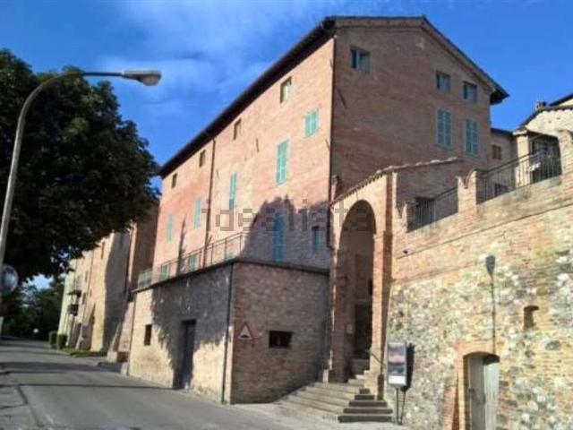Case e ville in vendita di 900 m²