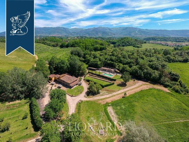 Case e ville in vendita di 900 m²