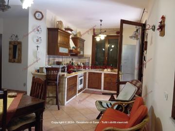 Case e ville in vendita di 90 m² in Contrada Ponte di Chiavetta, 8
