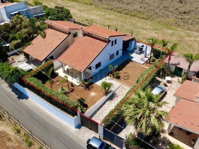 Case e ville in vendita di 90 m² in Contrada San Cataldo