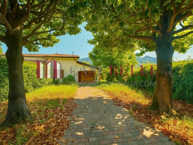 Case e ville in vendita di 90 m² in Via Arginvecchio Nord, 43