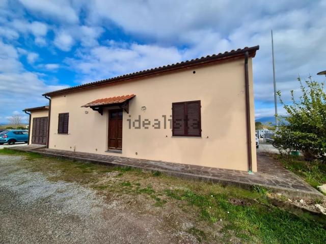 Case e ville in vendita di 90 m² in Via di Cardeta