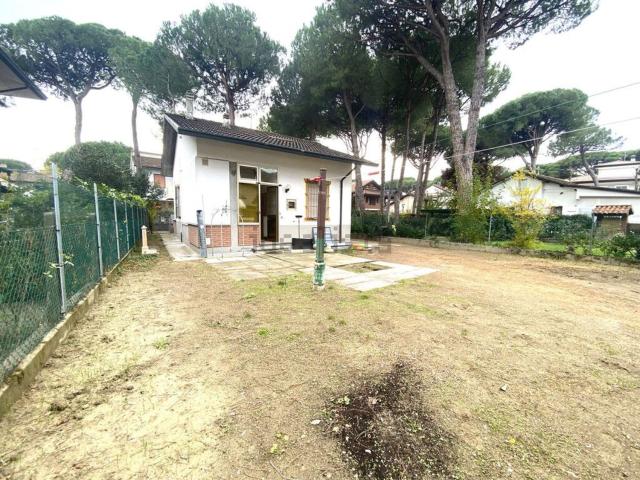 Case e ville in vendita di 90 m² in Via Palestrina