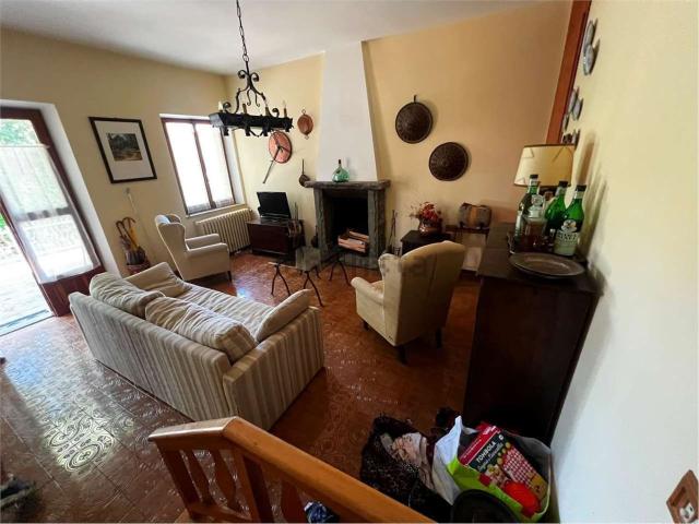 Case e ville in vendita di 90 m²