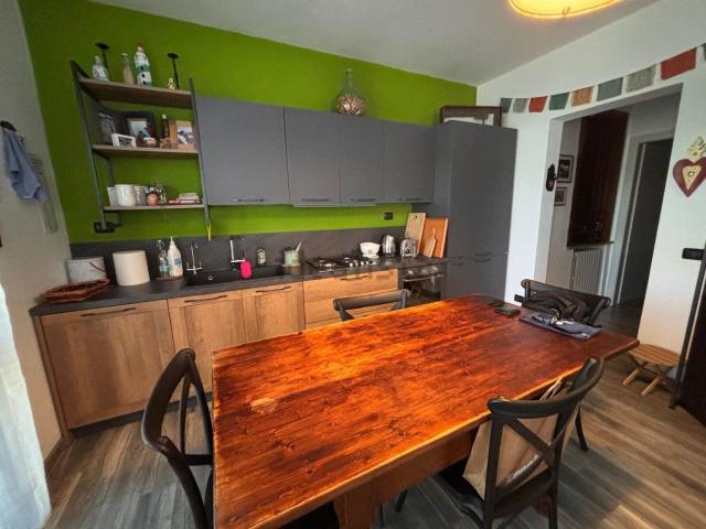 Case e ville in vendita di 90 m²