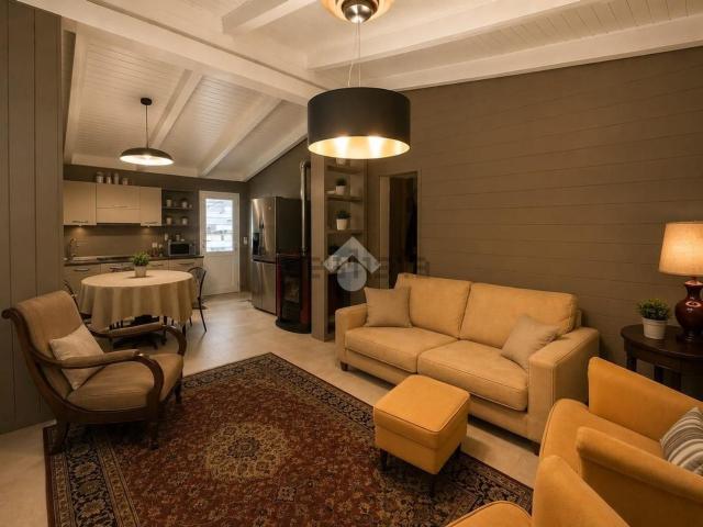 Case e ville in vendita di 90 m²