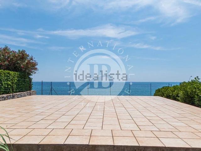 Case e ville in vendita di 90 m²