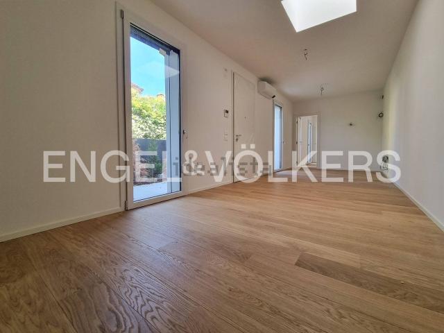 Case e ville in vendita di 92 m² in Via Nazario Sauro, 80