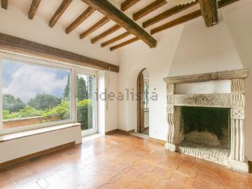Case e ville in vendita di 936 m² in Via dei ciperssetti, 56