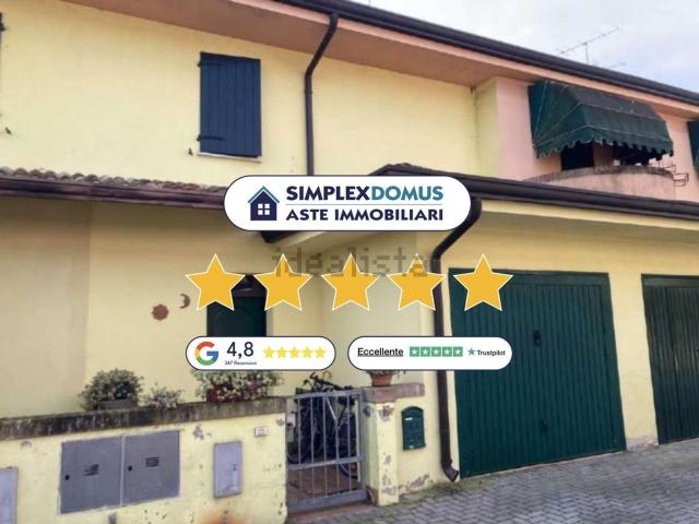 Case e ville in vendita di 97 m² in Via Papa Giovanni Paolo II