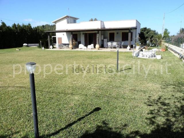 Case e ville in vendita di 97 m²